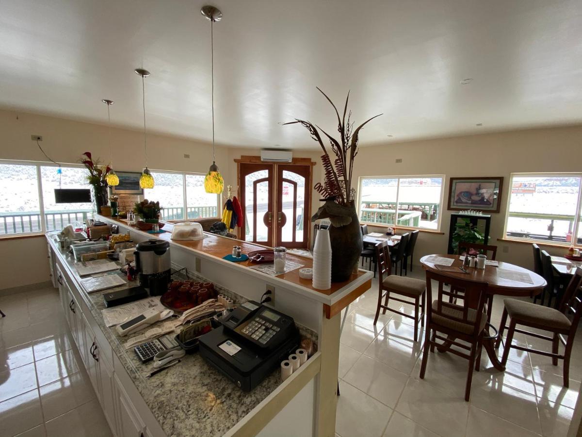 Bryce Sunset Inn แพงกวิทช์ ภายนอก รูปภาพ